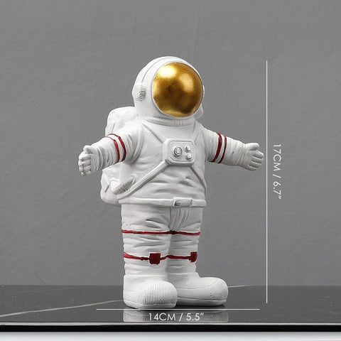 Resin Astronaut Figurines Fashion Spaceman With Moon Sculpture Decorative Miniatures Cosmonaut Statues Gift For Man & Boyfriend