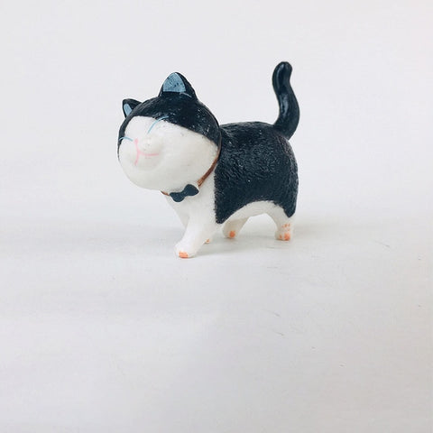 Cute Mini PVC Animal Miniatures Japanese Bell Cat Doll Figures Toy Creative Handicraft Ornaments Home Decoration Crafts